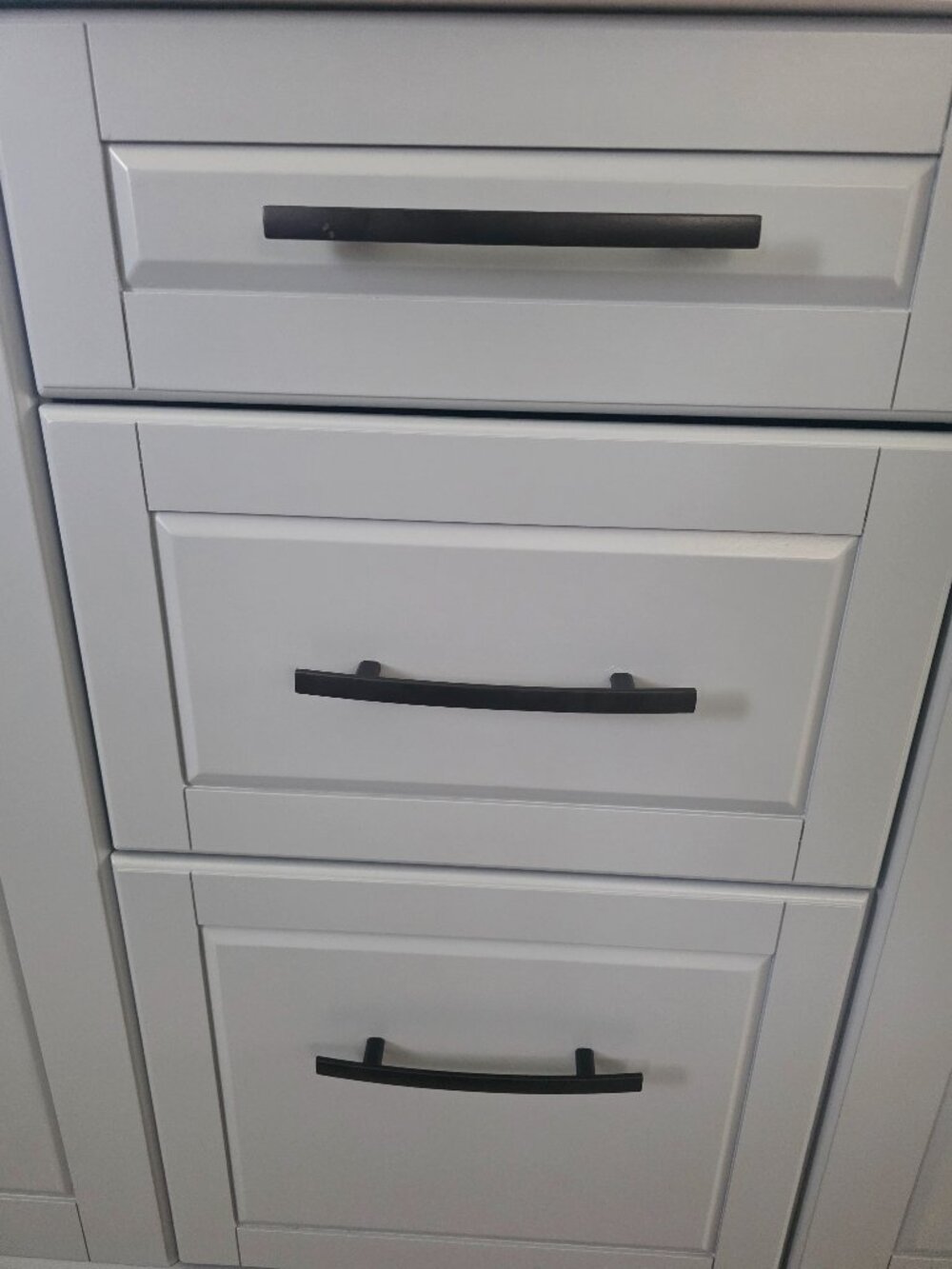 Pack of 10 5 Inch Hole Centers, Kitchen Cabinet Pulls Handles matte BLK/Chrome